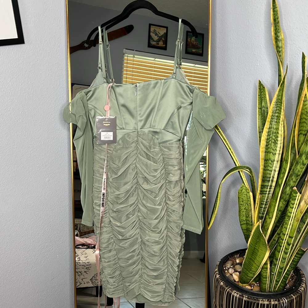 House of CB ‘Freyja’ Green Gathered Corset Midi Dress NWOT - Picture 14 of 14